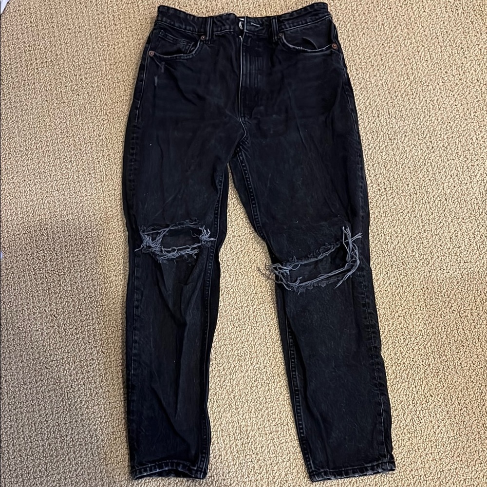 Black Distressed Jeans